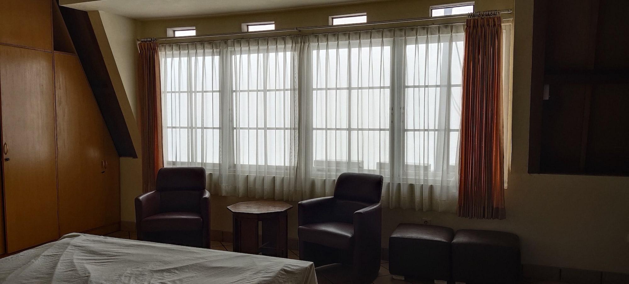 Obc Villa 반둥 외부 사진